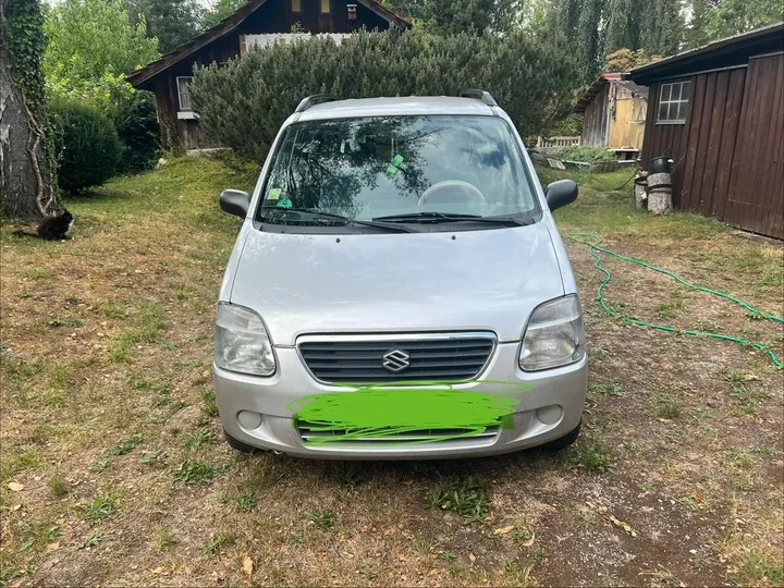 Suzuki Wagon R+