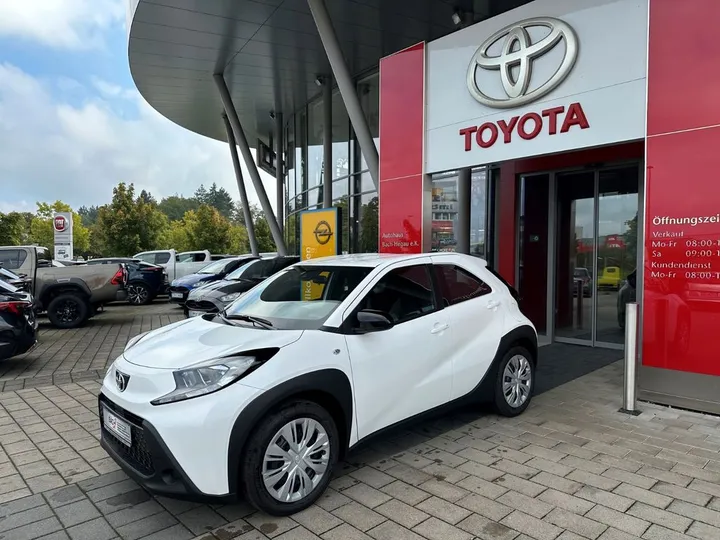 Toyota Aygo (X)