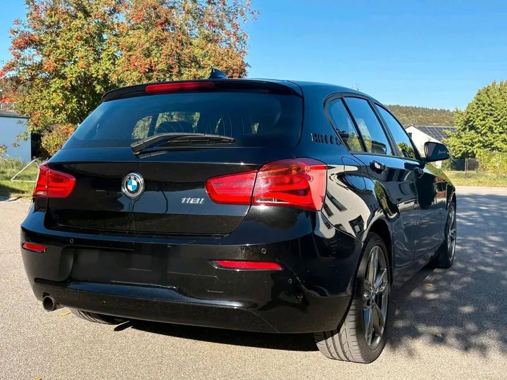 BMW 118