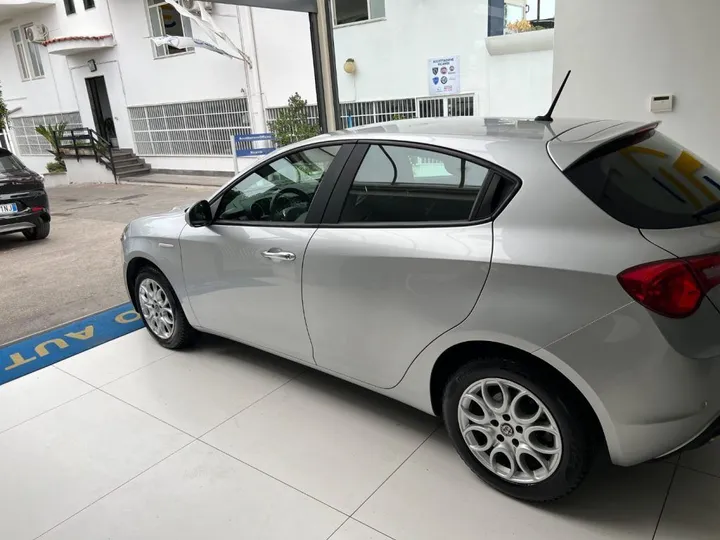 Alfa Romeo Giulietta