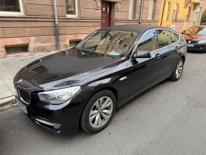 BMW 530