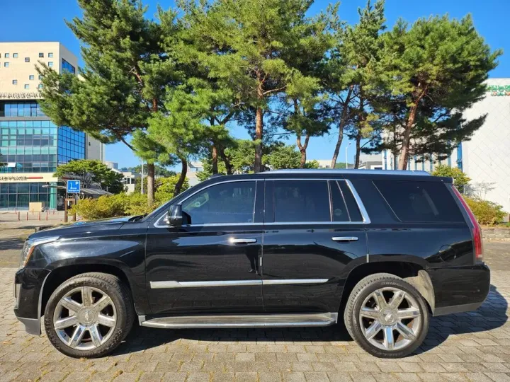 Cadillac Escalade