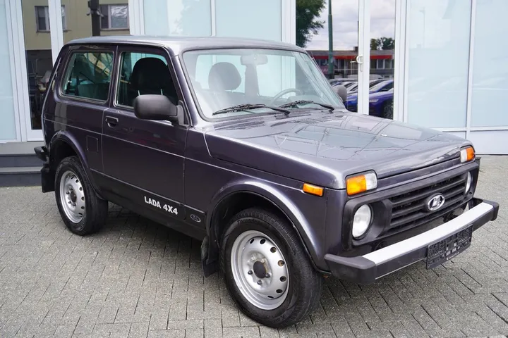 Lada Taiga