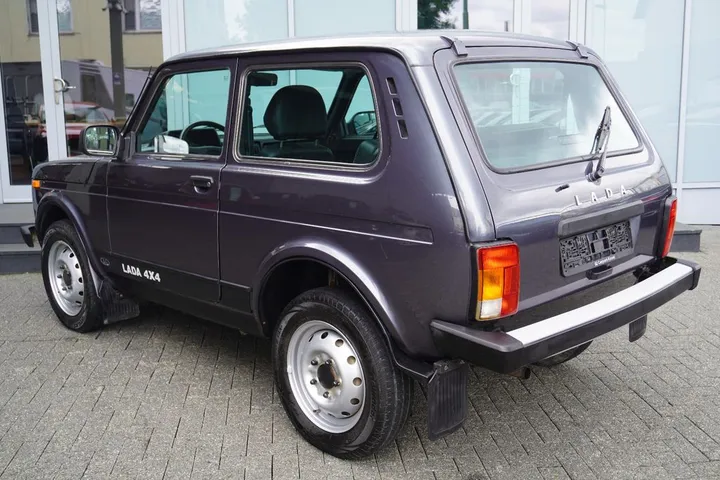Lada Taiga