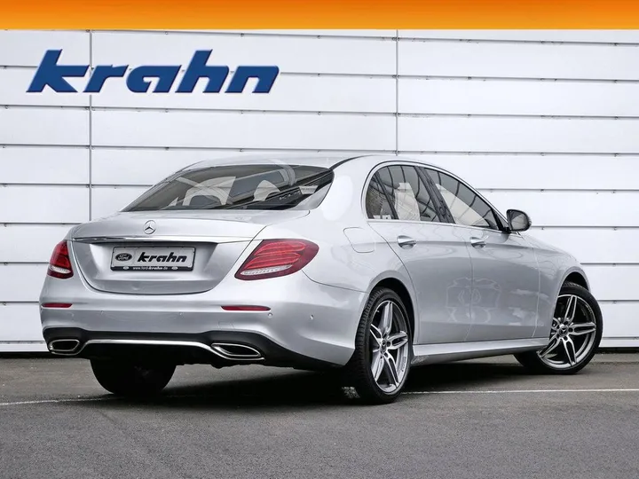 Mercedes-Benz E 200