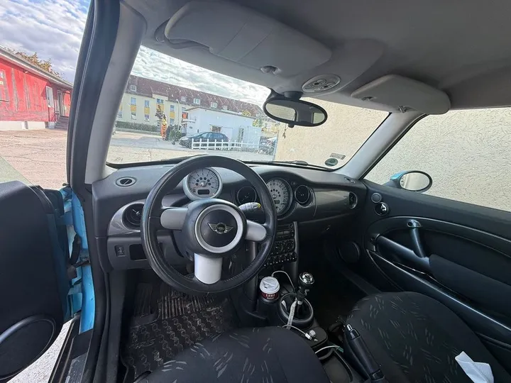 MINI ONE