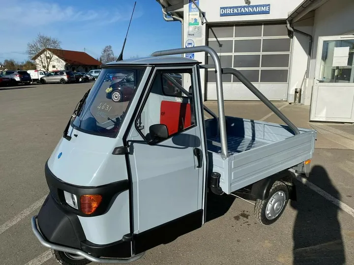Piaggio APE