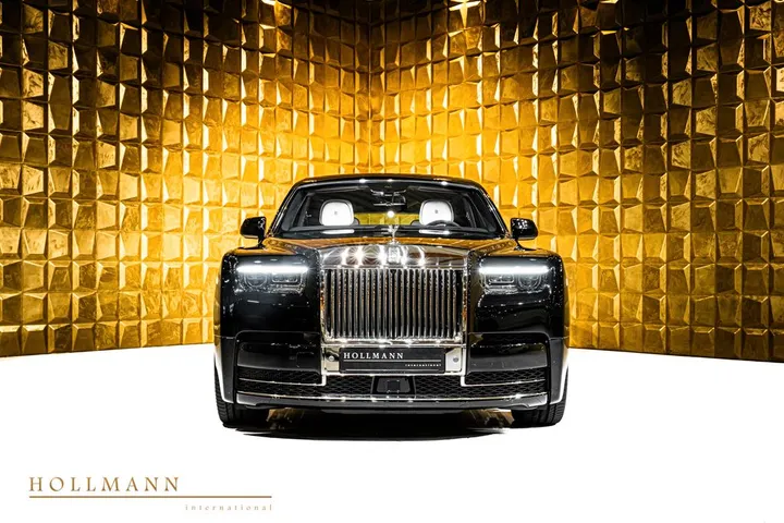 Rolls-Royce Phantom