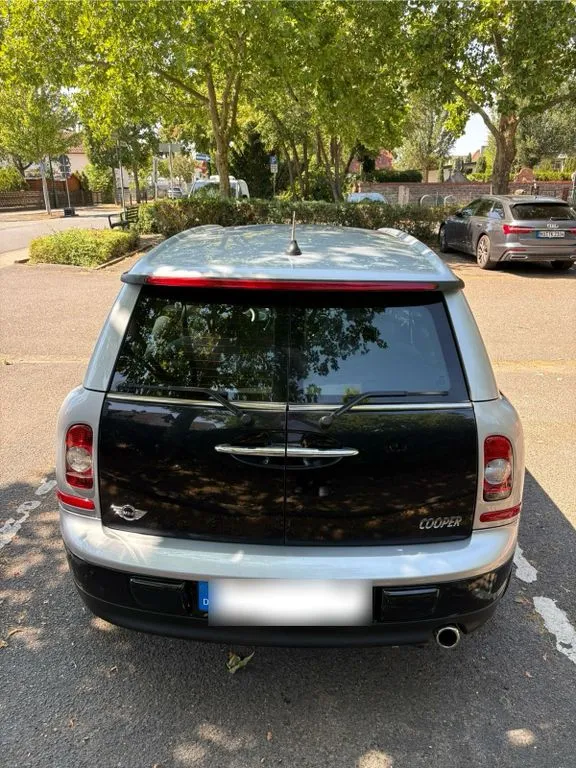 MINI Cooper Clubman