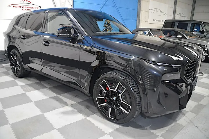 BMW XM