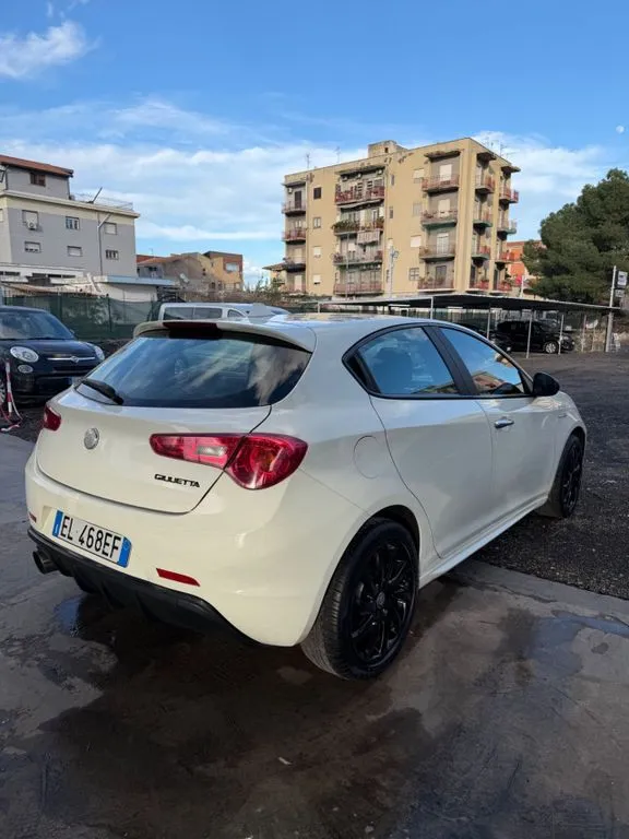 Alfa Romeo Giulietta
