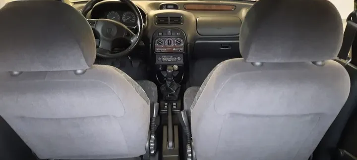 Rover 200