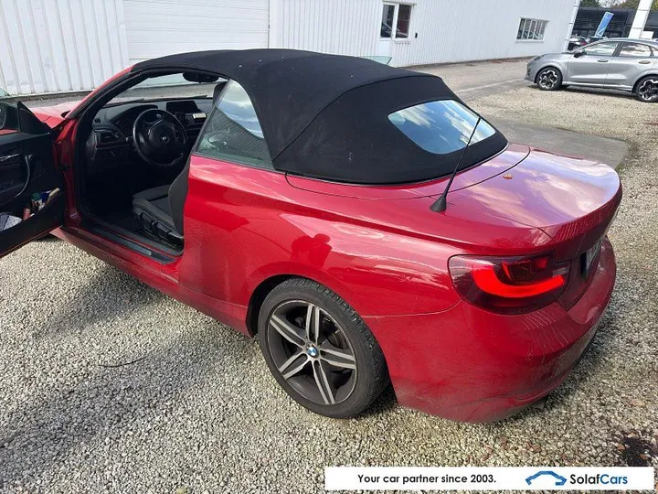 BMW 218