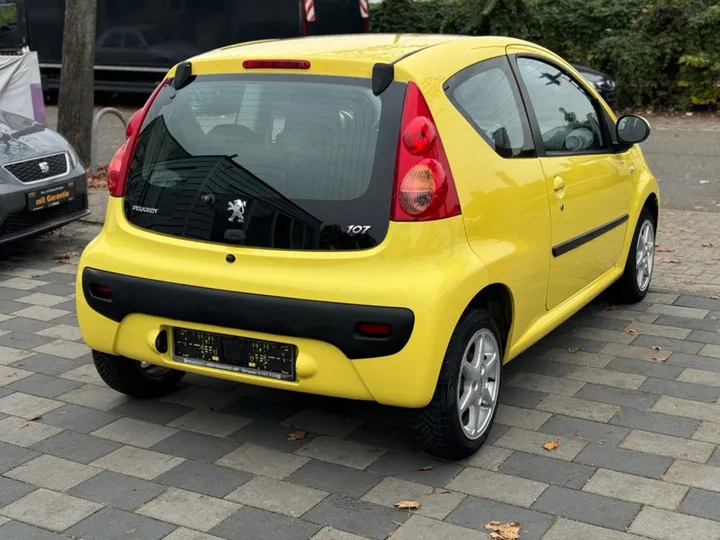 Peugeot 107