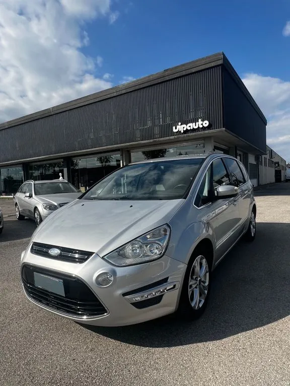 Ford S-Max