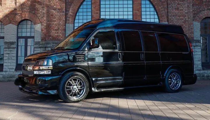 GMC Savana