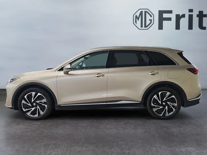 MG S6 EV