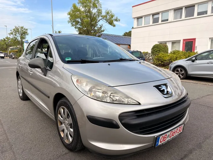 Peugeot 207
