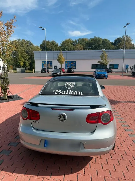 Volkswagen Eos