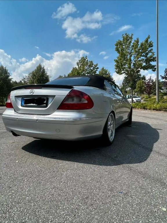 Mercedes-Benz CLK 200
