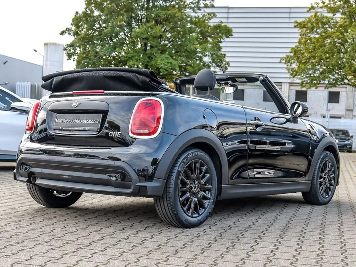 MINI One Cabrio