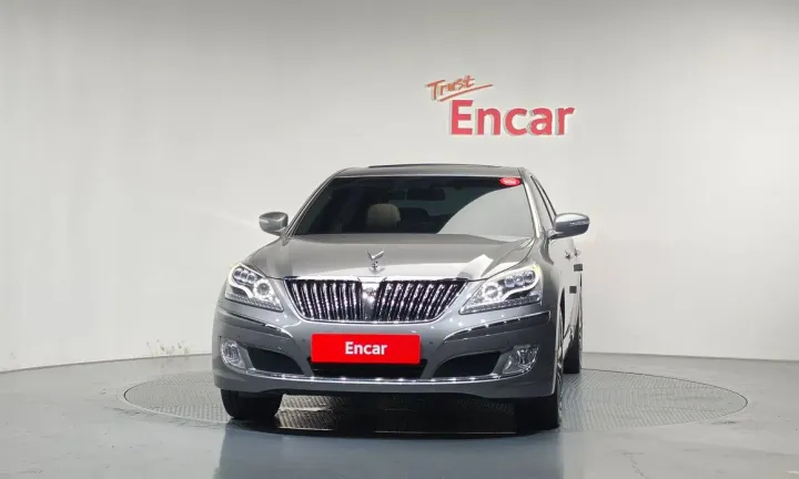 Hyundai Equus