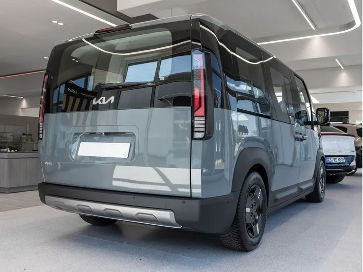 Kia PV5