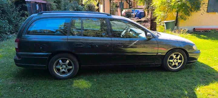 Opel Omega