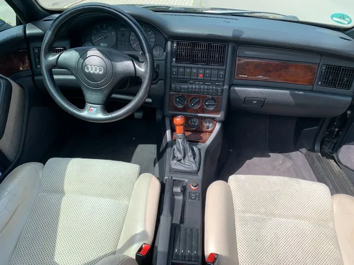 Audi 80