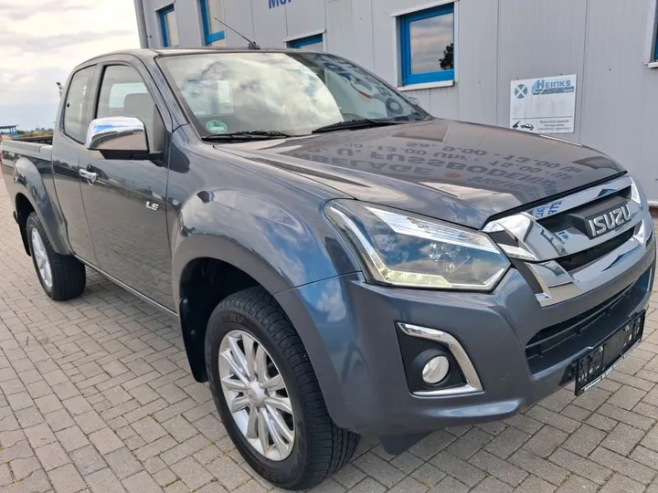 Isuzu D-Max