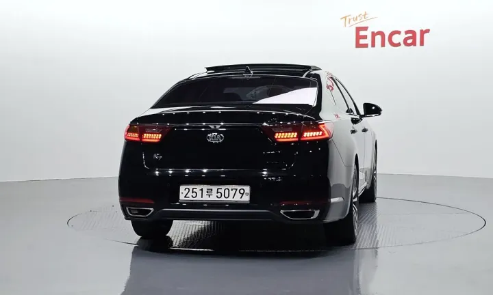 Kia K7