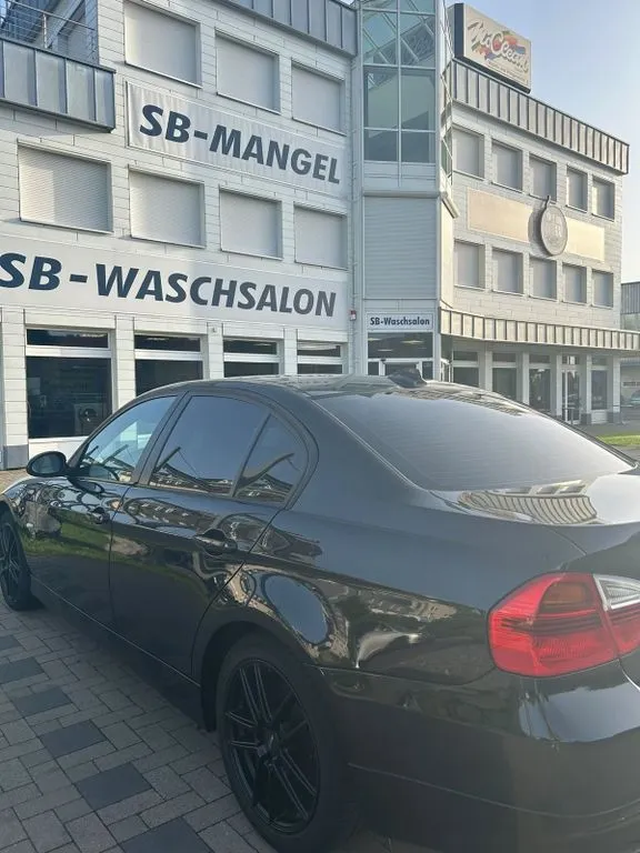BMW 318
