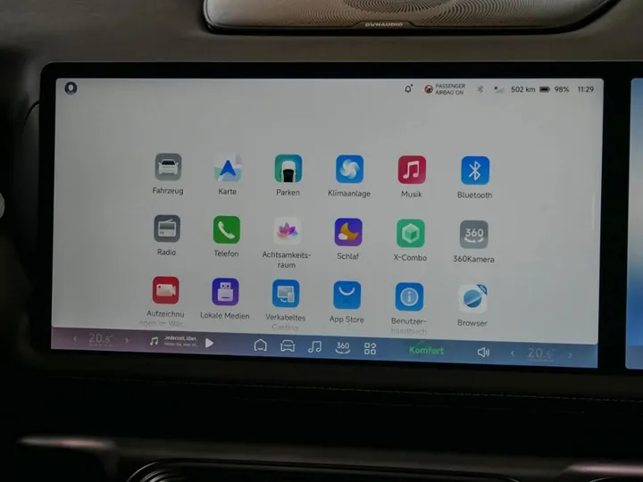 XPENG G9
