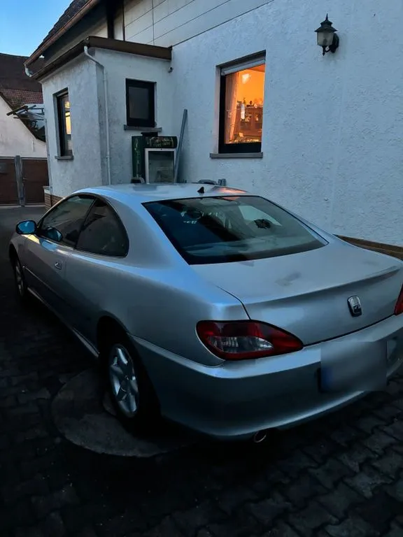 Peugeot 406
