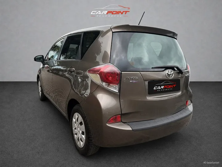 Toyota Verso-S
