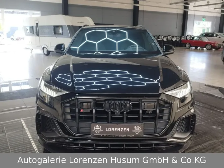 Audi SQ8