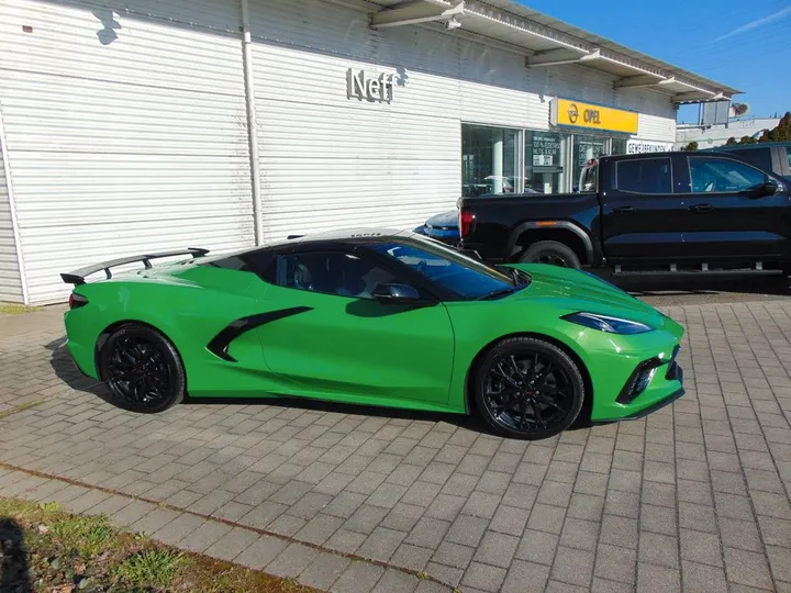 Corvette C8