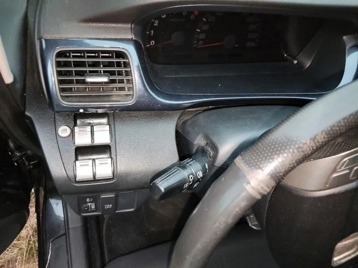 Honda FR-V