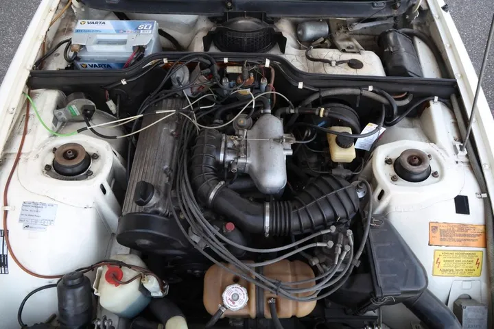 Porsche 924