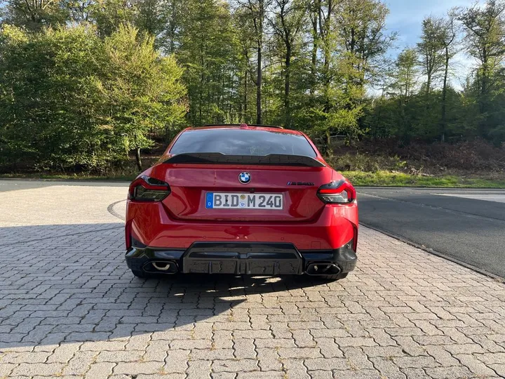 BMW M240i