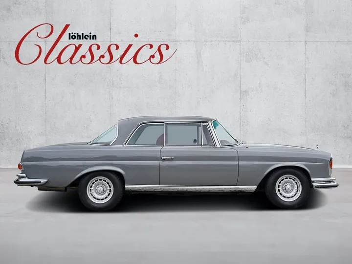 Mercedes-Benz 280