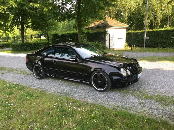Mercedes-Benz CLK 55 AMG