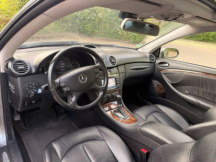 Mercedes-Benz CLK 200