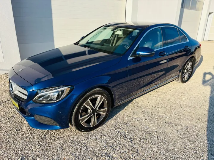 Mercedes-Benz C 220