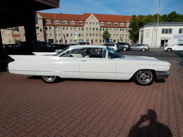 Cadillac Deville
