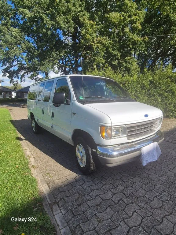 Ford Econoline
