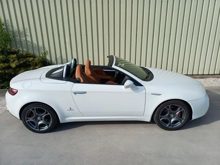 Alfa Romeo Spider