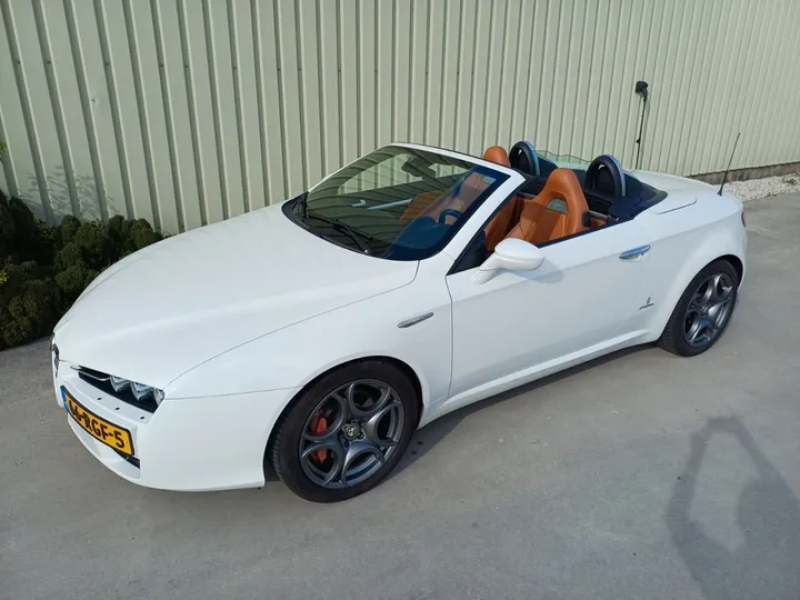 Alfa Romeo Spider