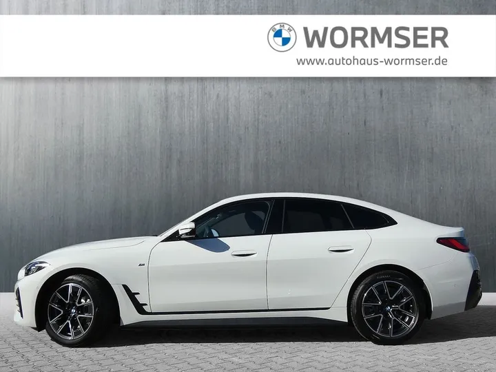 BMW i4