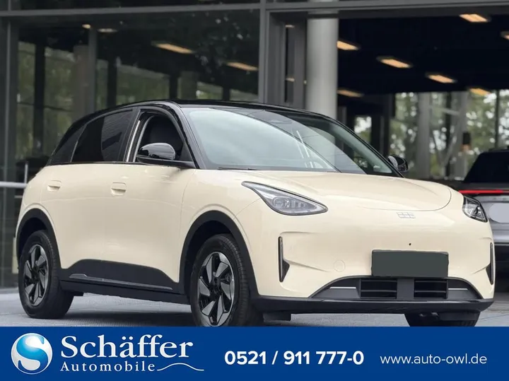 Geely E2